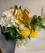 Arrangement de fleurs.Cemitaire, Neuf, Moins de 50 cm, Autres matériaux, Blanc