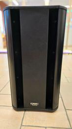 QSC KSUB 1000W 2X12 INCH SUBWOOFER OP WIELEN MET TAS, TV, Hi-fi & Vidéo, Enceintes, Enlèvement, Comme neuf, 120 watts ou plus