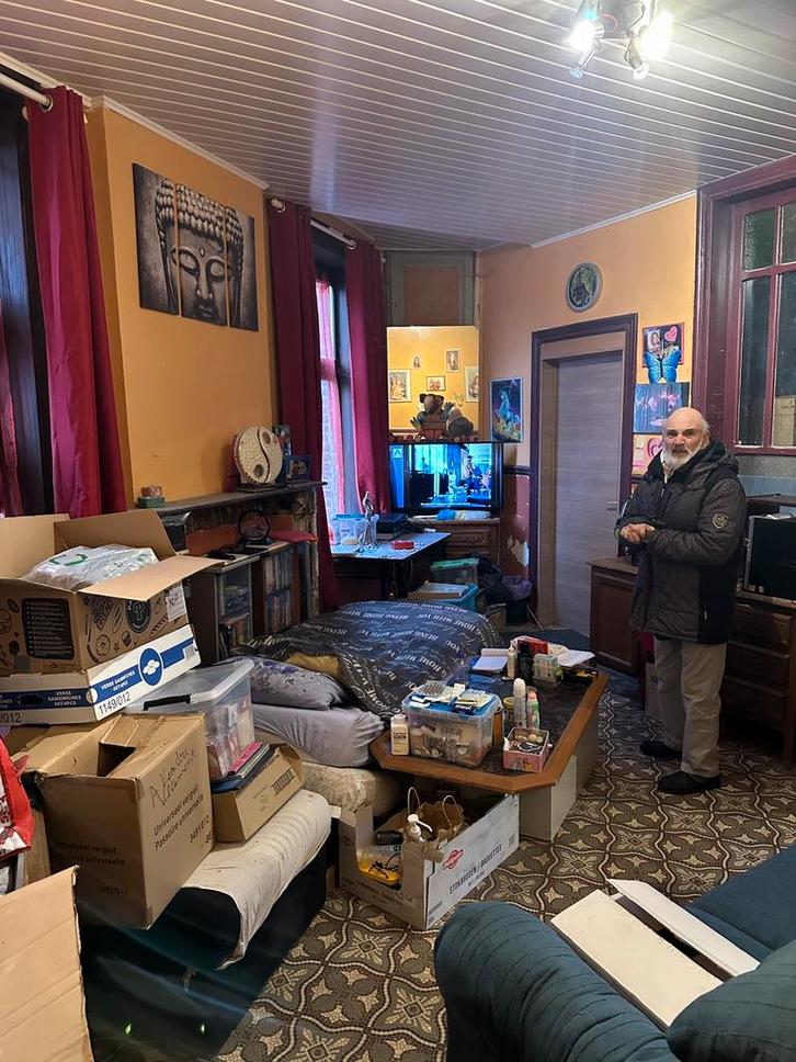 Grande Maison a renover a vendre a Courcelles, Immo, Huizen en Appartementen te koop, Provincie Henegouwen, 200 tot 500 m², Hoekwoning