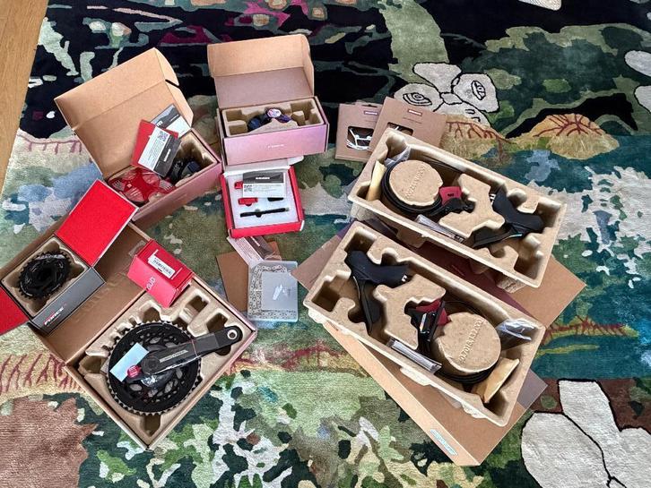 NOUVEAU SRAM Force 2x12 AXS D2 + POWERMETER et/ou ROUES, Vélos & Vélomoteurs, Vélos Pièces, Neuf, Enlèvement ou Envoi