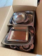 Plats et plateaux inox., Huis en Inrichting, Ophalen, Zo goed als nieuw