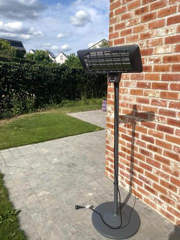 Terrasverwarmer elektrisch beschikbaar voor biedingen
