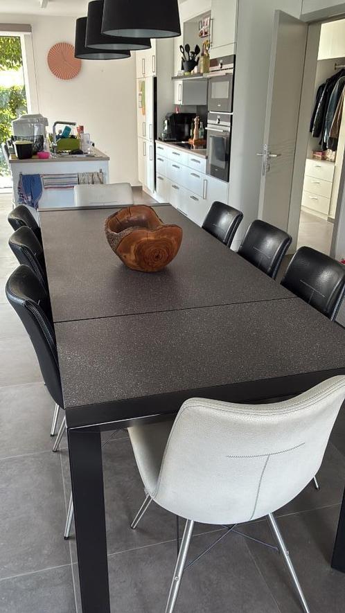 Tafel met 8 stoelen Xooon, Huis en Inrichting, Tafels | Eettafels, Gebruikt, Vijf personen of meer, Rechthoekig, Ophalen