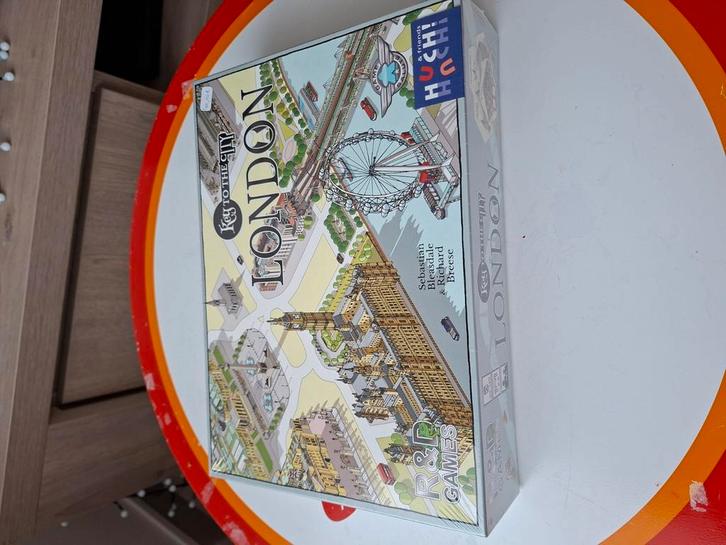 Key to the City London. Nog nieuw in verpakking, Hobby & Loisirs créatifs, Jeux de société | Jeux de cartes, Neuf, 1 ou 2 joueurs