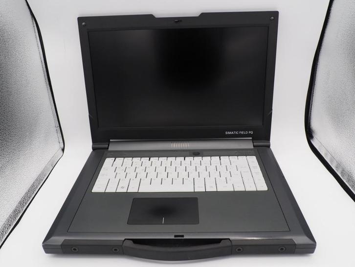 Siemens SIMATIC Field PG M5 Met STEP 7 prof. combo licentie, Computers en Software, Windows Laptops, Gebruikt, SSD, 32 GB, Qwerty