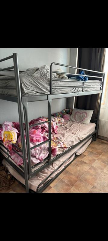 Lit super posé avec lit tiroire ikea 100€, Enlèvement, Comme neuf