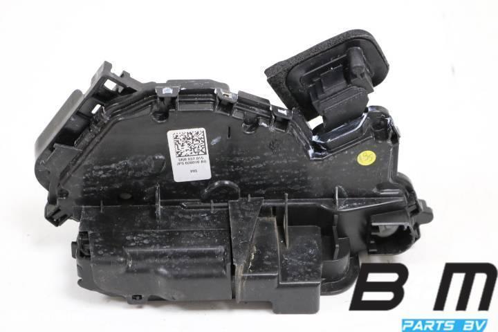 Portierslot links voor VW Tiguan 5NA 5NB837015, Auto-onderdelen, Interieur en Bekleding, Gebruikt