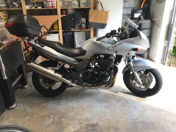 Kawasaki ZR7S beschikbaar voor biedingen