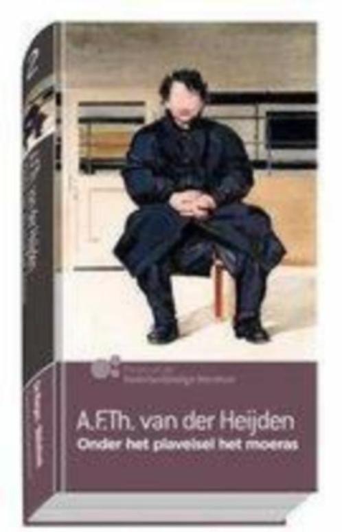 Onder het plaveisel het moeras.   A.F.van der Heijden, Boeken, Overige Boeken, Nieuw, Ophalen of Verzenden