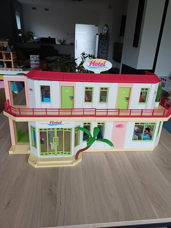 Playmobil hotel met toebehoren en poppetjes., Enfants & Bébés, Jouets | Playmobil, Utilisé, Enlèvement ou Envoi