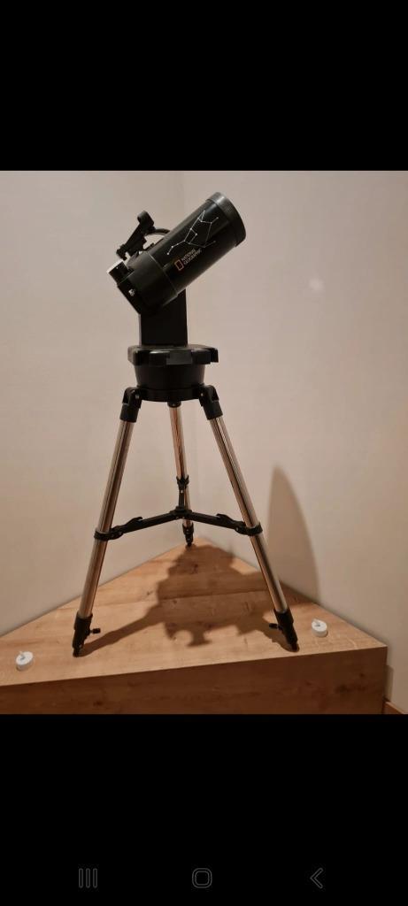 National Geographic 90/1250 Go-To telescoop, TV, Hi-fi & Vidéo, Matériel d'optique | Télescopes, Comme neuf, Télescope réfracteur (lentilles)