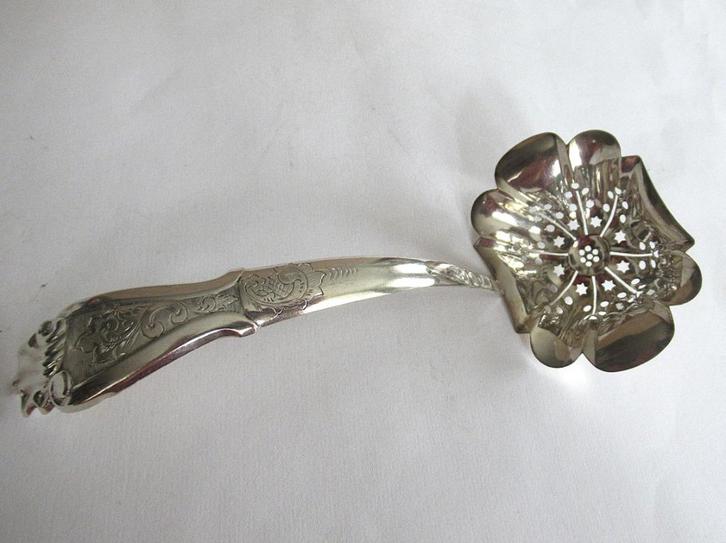 Antiek Dutch zilveren natfruitschep strooilepel gekeurd 1868, Antiek en Kunst, Antiek | Zilver en Goud, Zilver, Ophalen of Verzenden