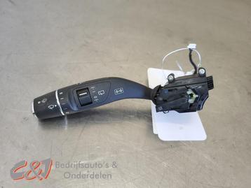 Ruitenwis Schakelaar van een Mercedes Vito beschikbaar voor biedingen