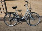 Damesfiets helemaal in orde, Fietsen en Brommers, Ophalen, Gebruikt, Versnellingen