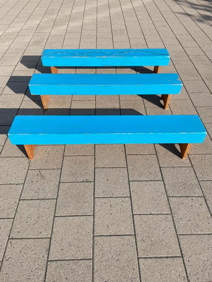 3x lage bankjes, Antiek en Kunst, Antiek | Meubels | Stoelen en Sofa's, Ophalen