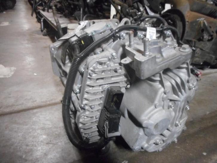 VERSNELLINGSBAK AUTOMAAT Ford Fiesta 6 (JA8) (FA6P-7000-KB), Auto-onderdelen, Transmissie en Toebehoren, Ford, Gebruikt