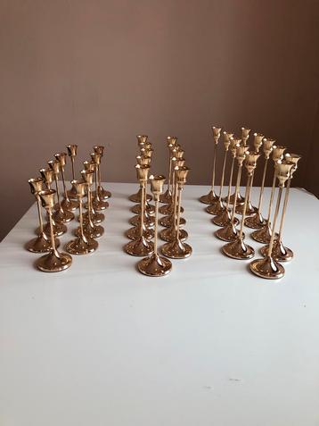 Lot kandelaars voor feest beschikbaar voor biedingen