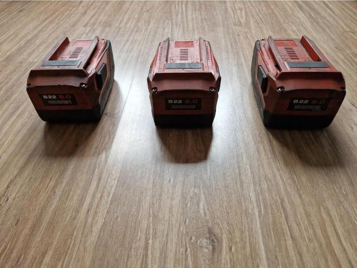 Hilti batterijen 22 Volt 8Ah, Doe-het-zelf en Bouw, Gereedschap | Machine-onderdelen en Toebehoren, Gebruikt, Ophalen of Verzenden