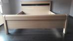 modern lichtkleurig houten bed frame, Ophalen, Gebruikt