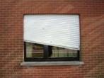 Herstellingen zonnescreens en rolluiken, Doe-het-zelf en Bouw, Ophalen, Zo goed als nieuw
