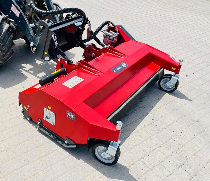 Hydraulische klepelmaaier kniklader, Zakelijke goederen, Landbouw | Werktuigen, Ophalen