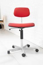 Kevi stoel - Fritz Hansen, Ophalen, Gebruikt, Rood, Hedendaags