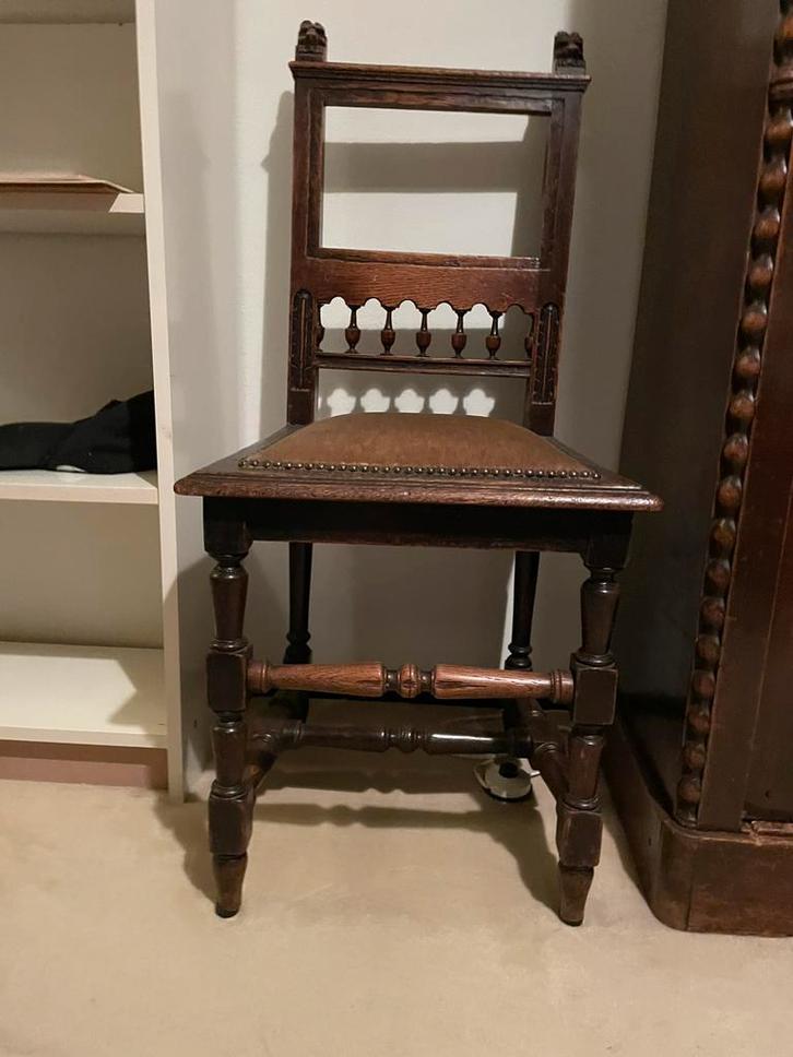 Antieke Eikenhouten Stoel met stoffe Zitting, Antiek en Kunst, Antiek | Meubels | Stoelen en Sofa's, Ophalen
