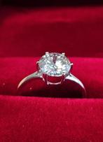 2,05 ct Lab-Grown Diamant Solitair Ring, hrd ant certificaat, Handtassen en Accessoires, Ringen, Wit, Ophalen of Verzenden, Zo goed als nieuw