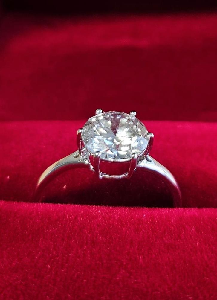 2,05 ct Lab-Grown Diamant Solitair Ring, hrd ant certificaat, Handtassen en Accessoires, Ringen, Zo goed als nieuw, Wit, Goud