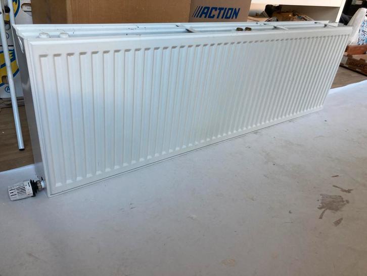 Radiateur chauffage central 160x55cm - récent, Bricolage & Construction, Chauffage & Radiateurs, Comme neuf, Radiateur, Enlèvement