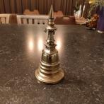 Antieke bronzen klokvormige boeddhistische stoepa., Enlèvement