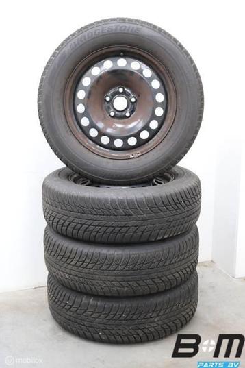 Set 17 inch velgen + winterbanden Q3 F3/Tiguan3 5QF601027J beschikbaar voor biedingen