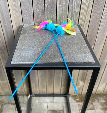 Kattenspeeltjes beschikbaar voor biedingen