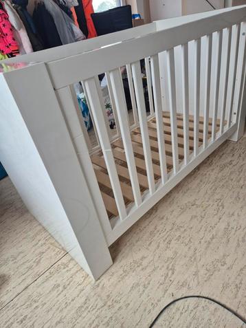 Ledikant kidsmill alaska hoogglans wit beschikbaar voor biedingen