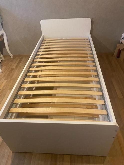 Bed Wit, Huis en Inrichting, Slaapkamer | Bedden, Zo goed als nieuw, Eenpersoons, 90 cm, 200 cm, Hout, Wit, Verstelbaar, Ophalen