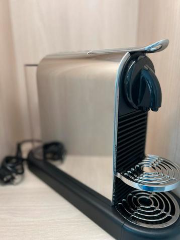 Nespresso citiz platinium en excellent etat, Enlèvement ou Envoi, Comme neuf