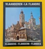 Boek : Vlaanderen - la flandere / Julien van remoortere, Comme neuf, Enlèvement ou Envoi