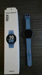 Samsung watch 5 44mm, Bijoux, Sacs & Beauté, Montres connectées, Enlèvement ou Envoi, Comme neuf, Bleu, Samsung watch 5