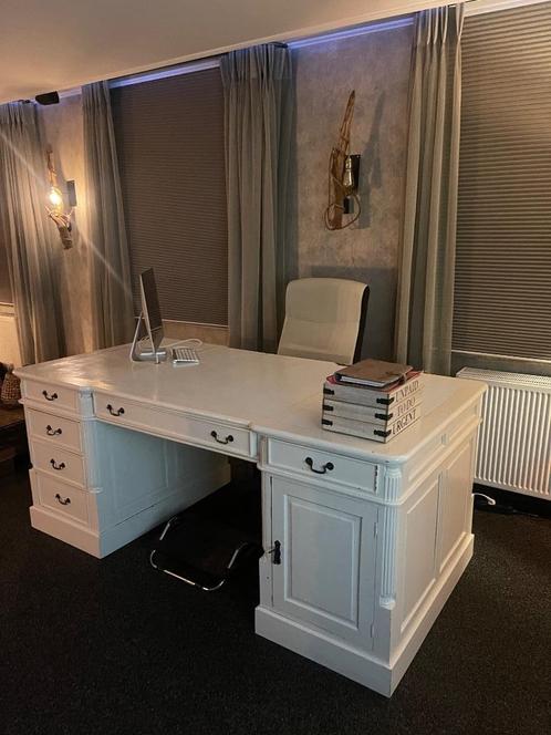 Chesterfield Bureau, Antiek en Kunst, Antiek | Kantoor en Zakelijk, Ophalen