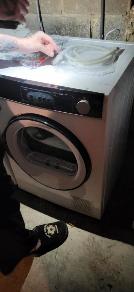 A SAISIR!!! Sharp KD.NHABSGW21-CB vente cause déménagement, Elektronische apparatuur, Droogkasten, Zo goed als nieuw, 8 tot 10 kg
