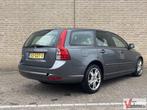 Volvo V50 1.6D Edition II | Leder | Cruise | Climate | Navi, Auto's, Volvo, Bedrijf, V50, Zilver of Grijs, Te koop