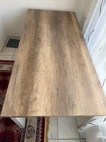 eettafel te koop beschikbaar voor biedingen