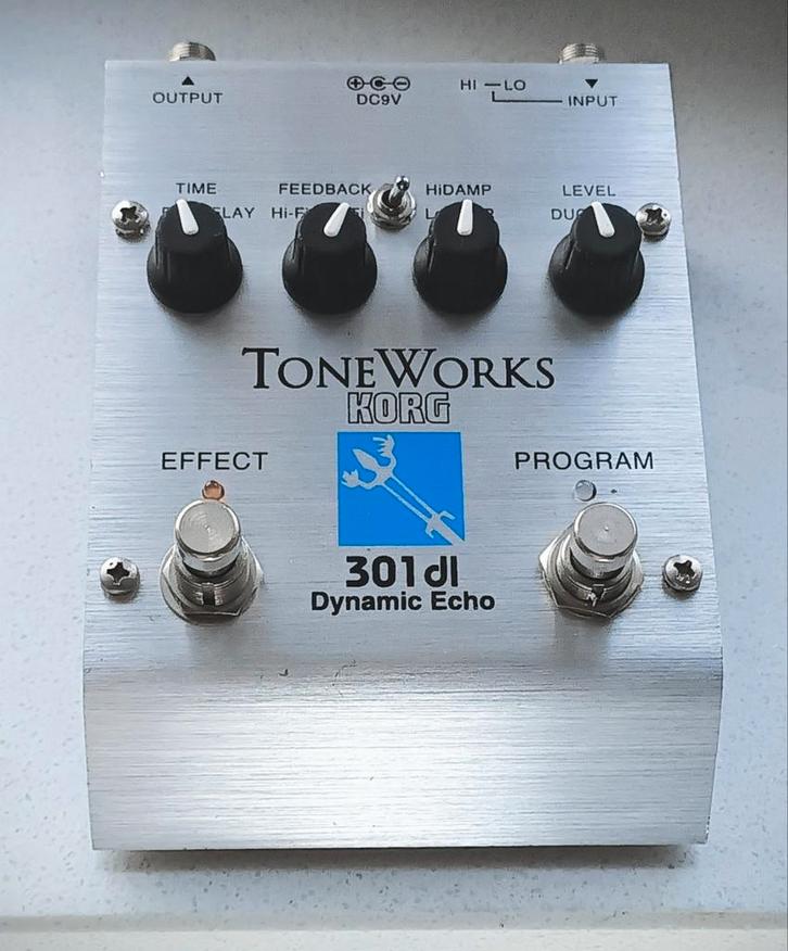 KORG ToneWorks 301dl Dynamic Echo - vintage delay pedal, Muziek en Instrumenten, Effecten, Zo goed als nieuw, Ophalen of Verzenden