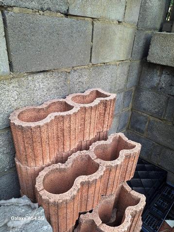 Lot de jardiniere  beschikbaar voor biedingen
