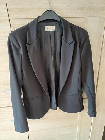 Zwarte blazer van Amelie&Amelie maat large, Kleding | Dames, Ophalen of Verzenden, Zo goed als nieuw