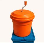 Essoreuse à salade manuelle 10 litres orange marque Dynamic
