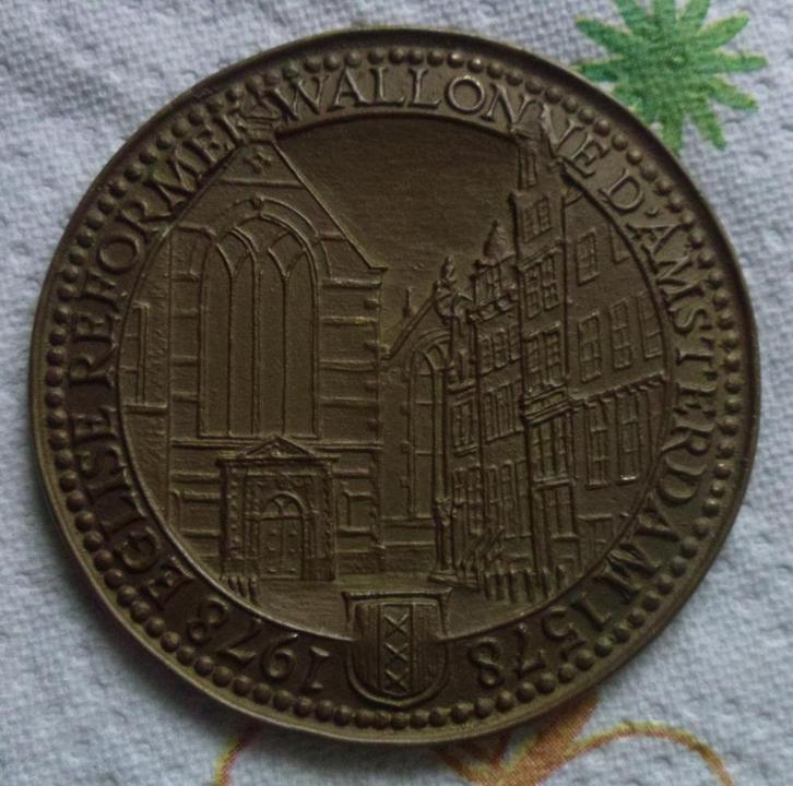 Penning 400 jaar Waalse kerk in Amsterdam 1578 - 1978., Postzegels en Munten, Penningen en Medailles, Brons, Verzenden