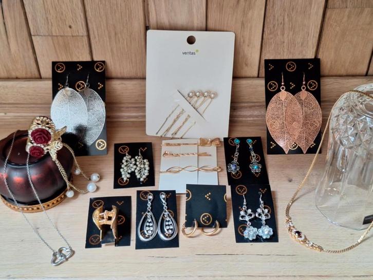Set Mooie Juweeltjes * Alles samen 10€, Handtassen en Accessoires, Kettingen, Ophalen