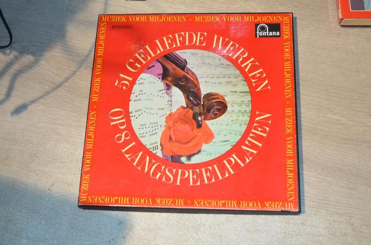 LP Box : 51 Geliefde Werken, Cd's en Dvd's, Vinyl | Verzamelalbums, Zo goed als nieuw, Wereldmuziek, Ophalen
