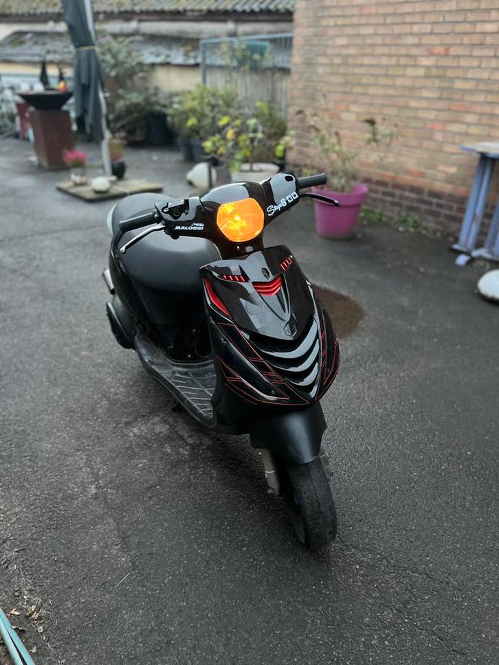 Piaggio zip 2t 70cc, Vélos & Vélomoteurs, Scooters | Piaggio, Utilisé, Zip, Classe B (45 km/h), Deux-temps, Enlèvement